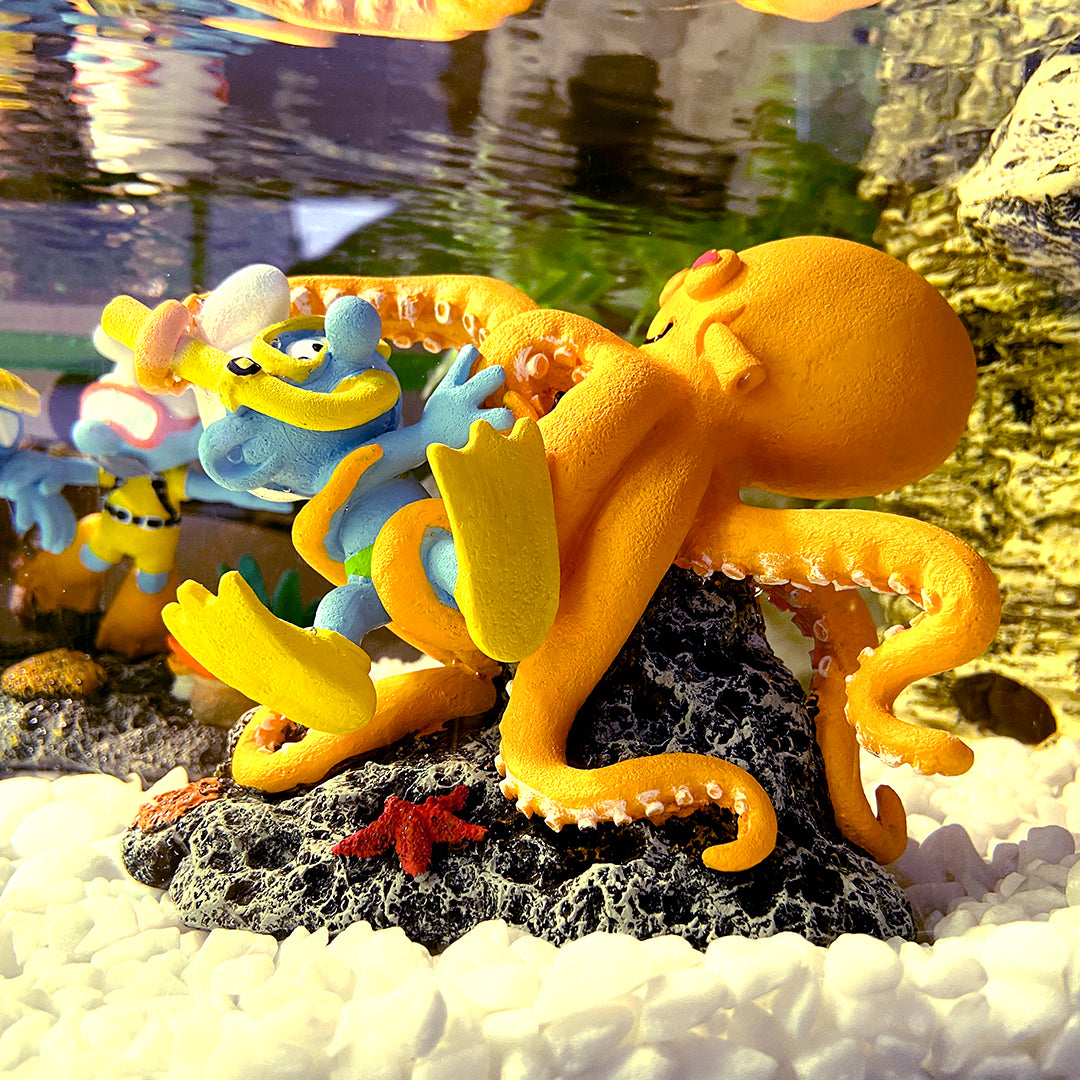 Taucherschlumpf mit Octopus - Deko-Figur