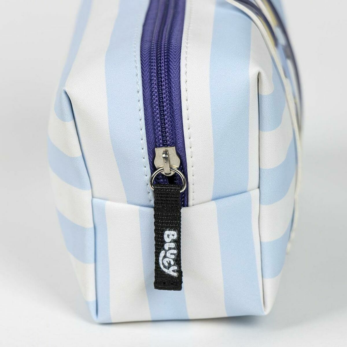 V3HF710E1F88170C4E2C34E09507B2AC3A9R5823234P3