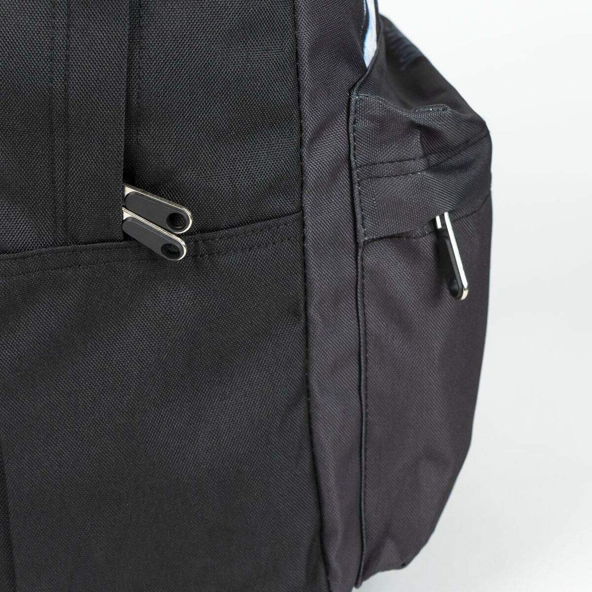 V4H133A6695A2A38FF6467B9899E7123D55R4555663P3