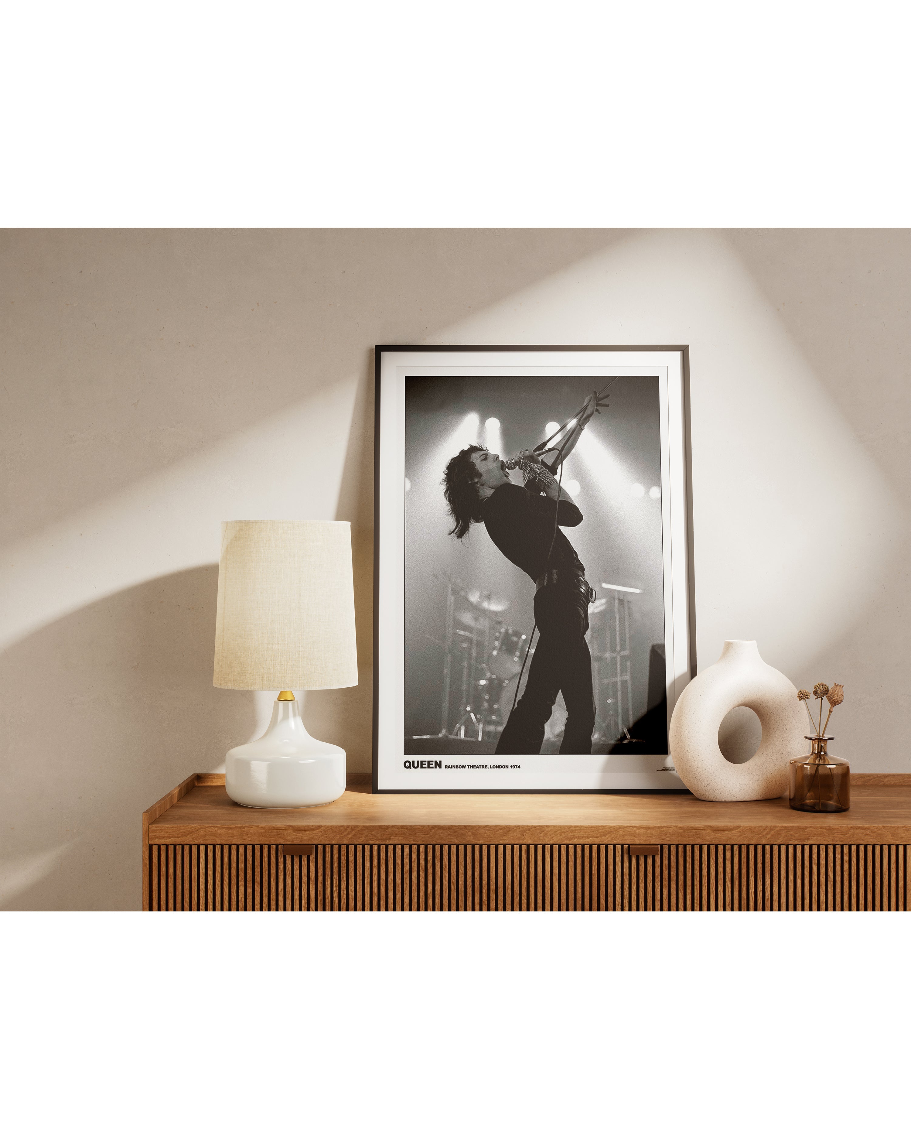 Queen Freddie Mercury Rainbow Theatre London, 1974 61x91,5 cm Poster